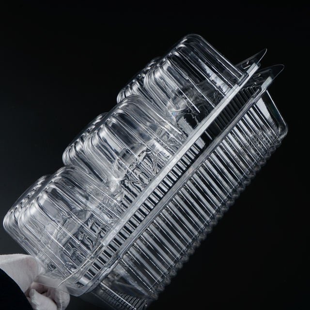 Cupcake Dessert Blister Container with Lid - Image 3