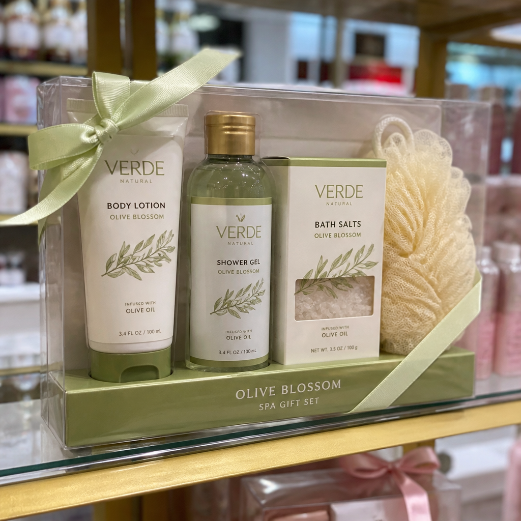 Custom Clear Box for Personal Care Gift Set