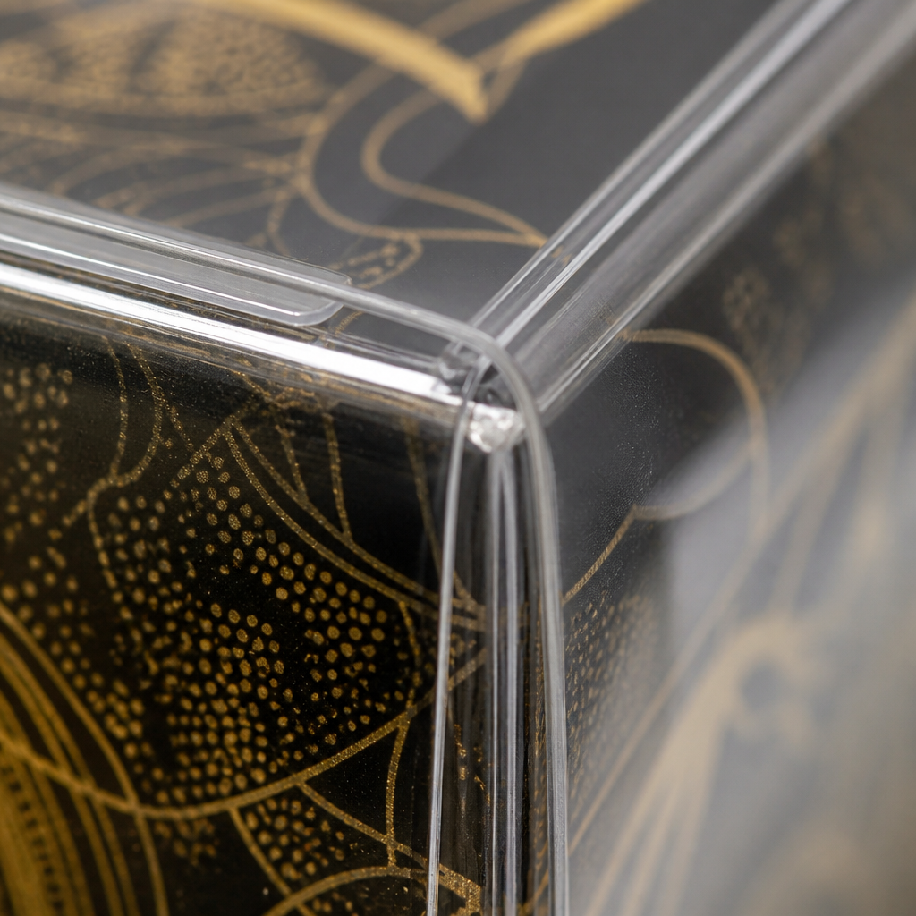 die cut crease detail on transparent plastic box